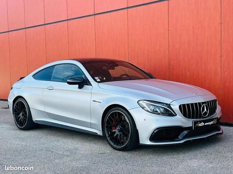 Gris Occasion 2016 Mercedes GLC63 AMG AMG Coupé | 66 900 € - Image 1/4