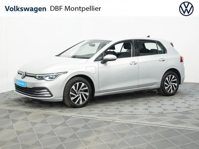 Argente Utilisé 2022 VW Golf VIII Style Berline | 25 890 € (Prix juste) - Image 1/3