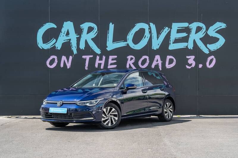 Bleu Utilisé 2023 VW Golf VIII Style Berline | 32 990 € (Prix assez cher) - Image 1/3