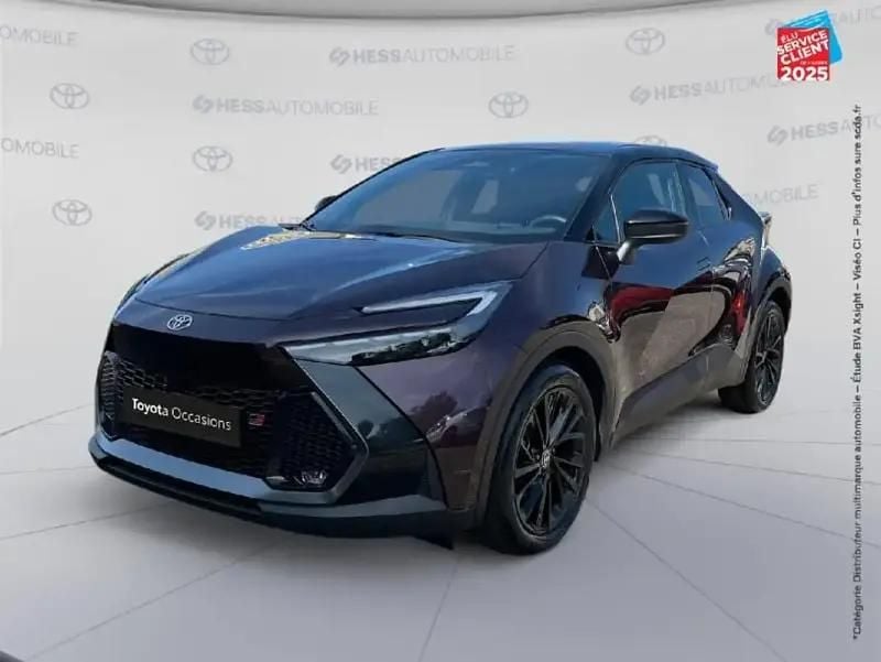 Utilisé 2024 Toyota C-HR Sport SUV | 35 999 € - Image 1/4