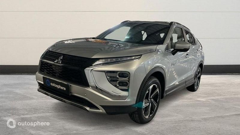 Gris Utilisé 2023 Mitsubishi Eclipse SUV | 29 499 € - Image 1/4