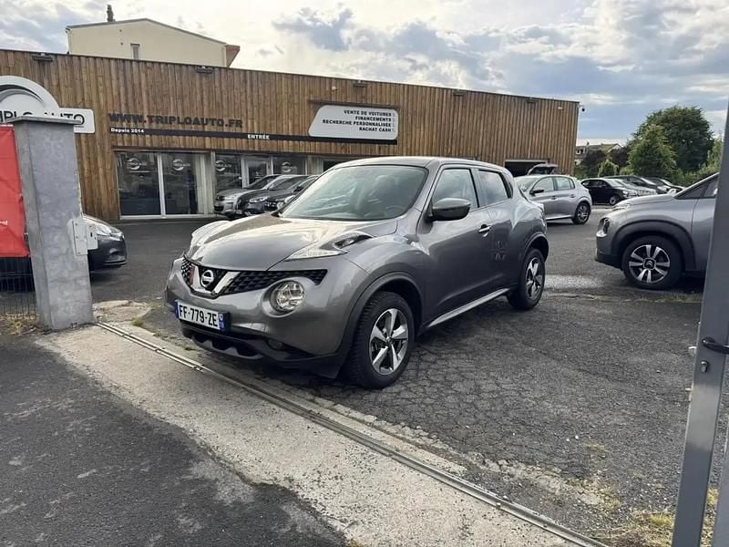 Gris Utilisé 2019 Nissan Juke N-Connecta SUV | 10 490 € (Prix juste) - Image 1/4