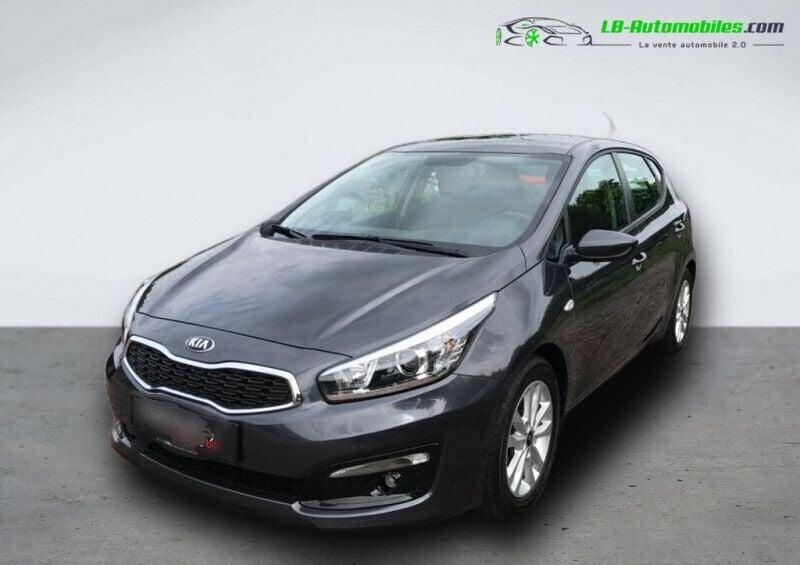 Utilisé 2017 Kia Ceed Berline | 17 400 € (Prix juste) - Image 1/4