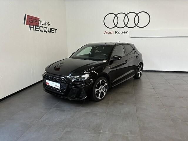 Noir mythe métallisé Utilisé 2023 Audi A1 Sportback S-Line Citadine | 27 990 € (Prix juste) - Image 1/4