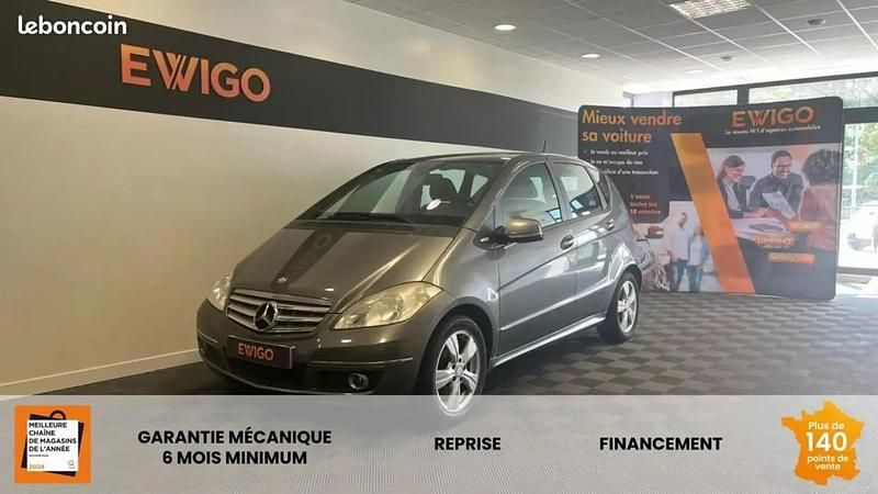 Gris Utilisé 2010 Mercedes A180 Avantgarde Berline | 5 990 € (Super prix) - Image 1/4