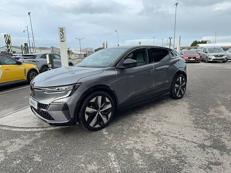 Othercolor Utilisé 2024 Renault Mégane Techno Berline | 38 900 € - Image 1/1
