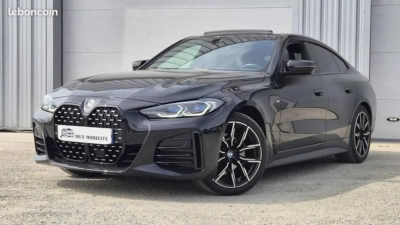 Noir Utilisé 2024 BMW 420 M Sport Coupé | 49 990 € (Prix juste) - Image 1/4