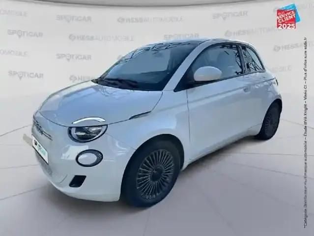 Blanc Utilisé 2022 Fiat 500e Citadine | 17 499 € (Prix juste) - Image 1/4