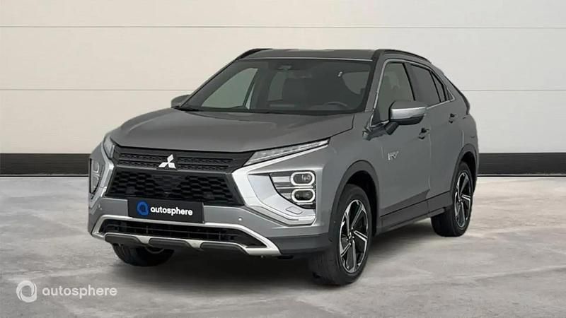 Gris Utilisé 2023 Mitsubishi Eclipse Cross SUV | 28 999 € (Prix assez cher) - Image 1/4