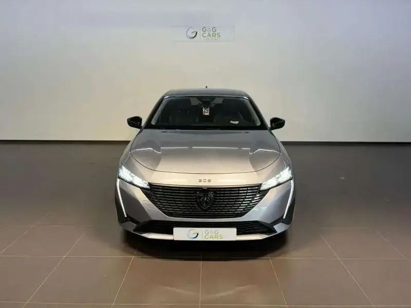 Image 2/4