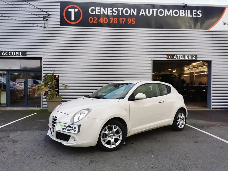 Blanc Occasion 2012 Alfa Romeo MiTo Distinctive Citadine | 7 490 € - Image 1/4