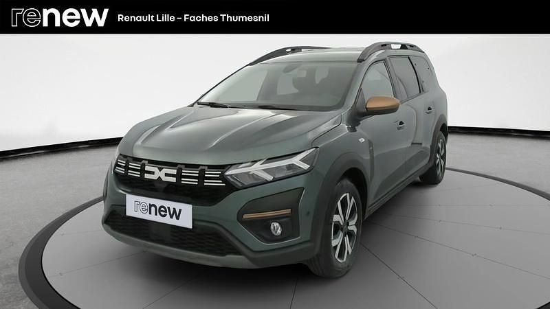 Vert Utilisé 2024 Dacia Jogger Extreme Break | 21 999 € (Prix juste) - Image 1/4