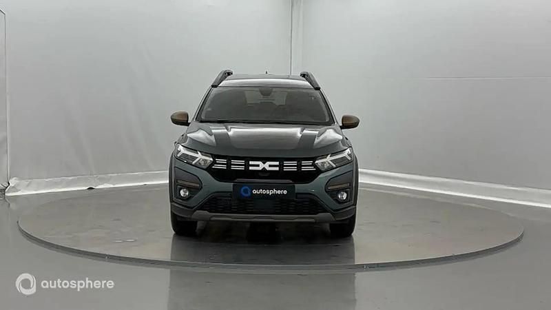 Image 2/4