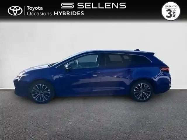 Occasion Toyota Corolla Design 2024 Bleu genièvre métallisé Break