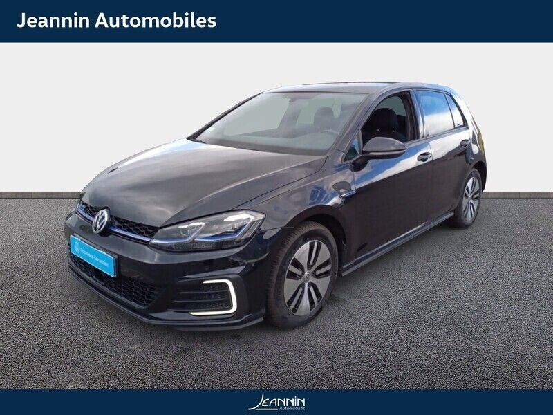 Noir Utilisé 2018 VW Golf VII Berline | 20 990 € (Prix juste) - Image 1/3