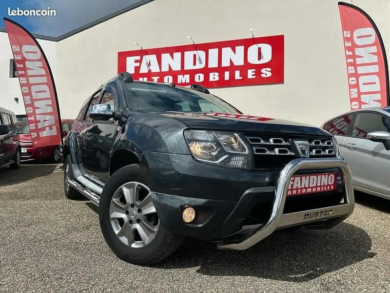 Gris Utilisé 2014 Dacia Duster Lauréate SUV | 9 990 € (Prix assez cher) - Image 1/4