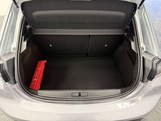 Gris Nouvelle 2025 Peugeot 208 Style Citadine | 19 990 € (Prix assez cher) - Image 1/4