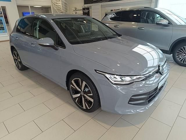 Utilisé 2026 VW Golf VIII Edition | 39 490 € - Image 1/4
