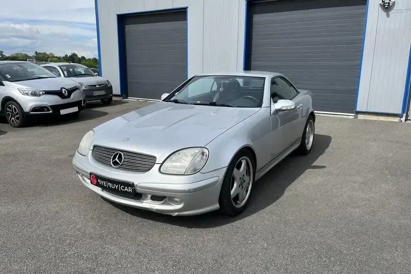 Gris Utilisé 2001 Mercedes SLK320 Cabriolet | 9 990 € - Image 1/4