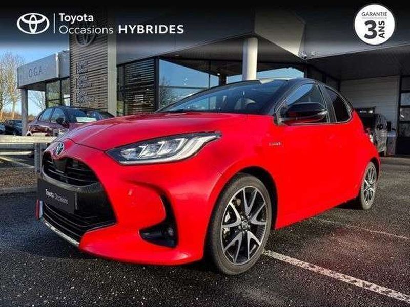 Utilisé 2021 Toyota Yaris Hybrid Berline | 18 390 € (Prix juste) - Image 1/1