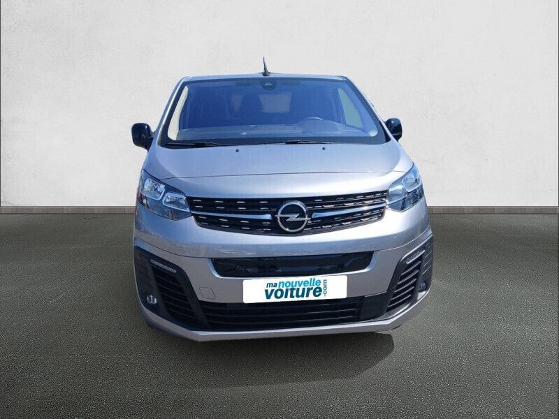 Nouvelle Opel Vivaro-e Combi 100 kW (136 ch) 2025 Gris acier peinture métallisée Van
