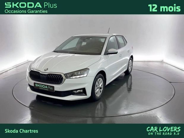 Blanc Utilisé 2024 Skoda Fabia Ambition Berline | 15 770 € (Prix juste) - Image 1/4