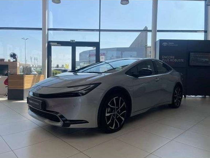 Utilisé 2023 Toyota Prius Design Citadine | 34 980 € (Prix juste) - Image 1/1