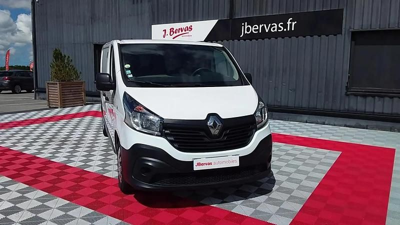 Blanc Occasion 2016 Renault Trafic Monospace | 16 990 € (Prix assez cher) - Image 1/4