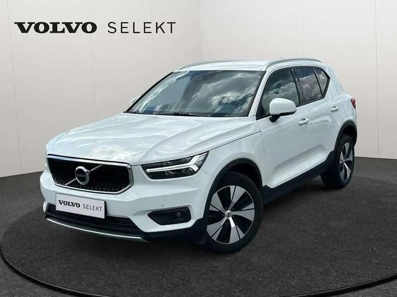 Blanc Utilisé 2021 Volvo XC40 Momentum SUV | 21 528 € (Prix juste) - Image 1/4