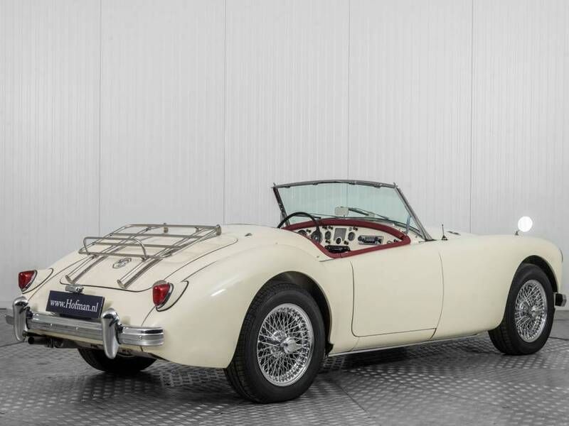 Occasion MG MGA 98 ch (72 kW) 1958 Blanc Cabriolet