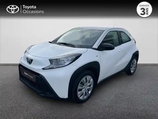 Blanc Occasion 2023 Toyota Aygo X SUV | 13 990 € (Bon prix) - Image 1/3