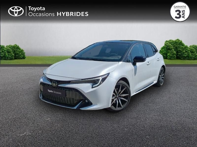 Blanc Utilisé 2023 Toyota Corolla Sport | 29 990 € (Prix juste) - Image 1/4