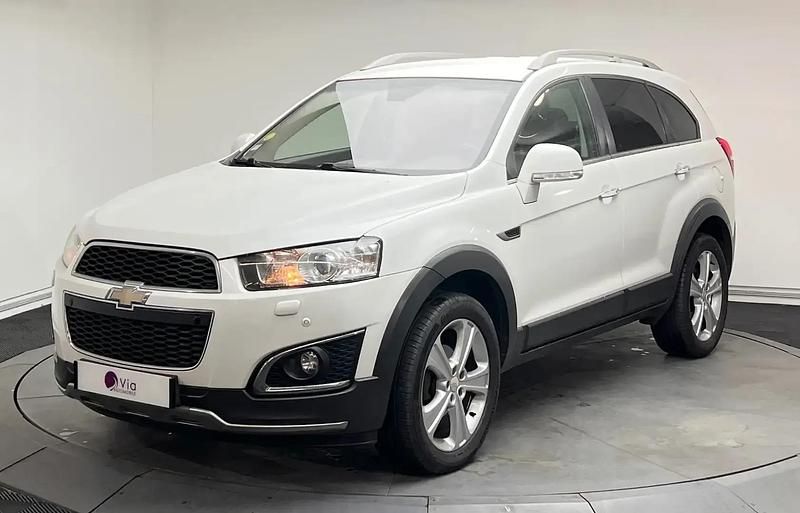 Blanc Utilisé 2013 Chevrolet Captiva LTZ SUV | 10 990 € - Image 1/4