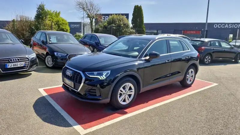 Noir Utilisé 2020 Audi Q3 Business SUV | 25 490 € (Bon prix) - Image 1/4