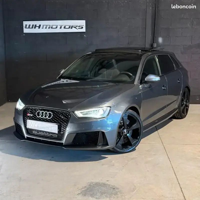 Gris Utilisé 2015 Audi RS3 Sportback Citadine | 33 490 € (Prix juste) - Image 1/4