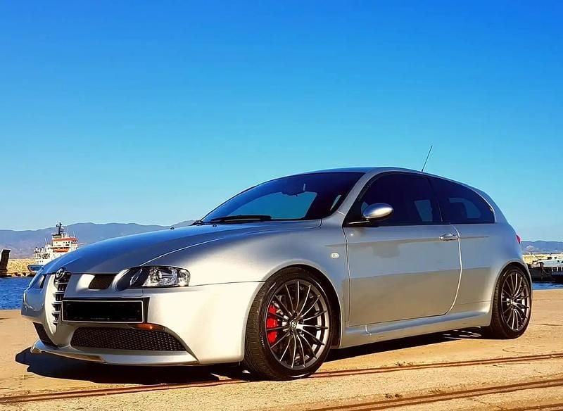 Utilisé 2003 Alfa Romeo 147 GTA Citadine | 36 000 € - Image 1/4