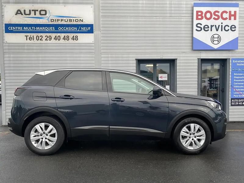 Gris Utilisé 2019 Peugeot 3008 Business-Line SUV | 20 950 € (Prix juste) - Image 1/4