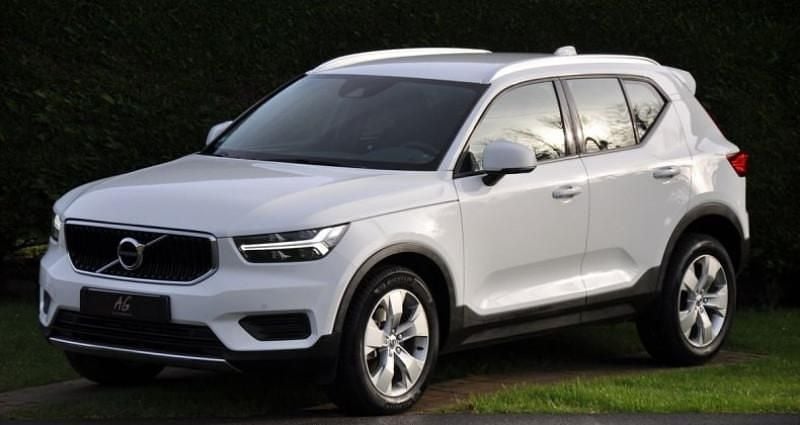 Blanc Occasion 2021 Volvo XC40 Momentum SUV | 24 880 € (Super prix) - Image 1/4