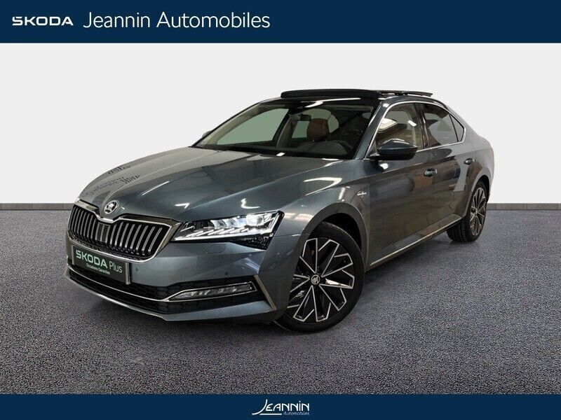 Gris Utilisé 2021 Skoda Superb Berline | 33 990 € (Prix juste) - Image 1/3