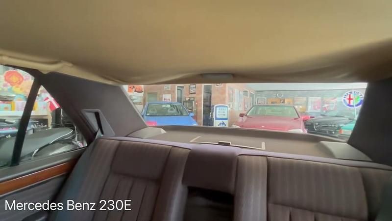 Image 4/4