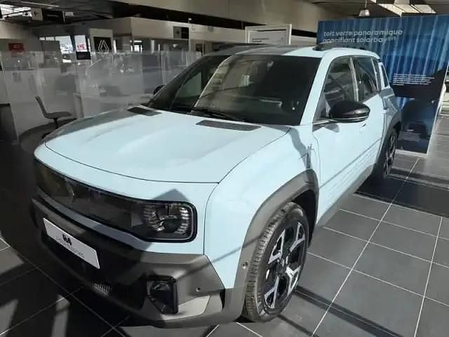 Rqu Nouvelle 2025 Renault 4 E-Tech SUV | 34 990 € (Prix juste) - Image 1/4