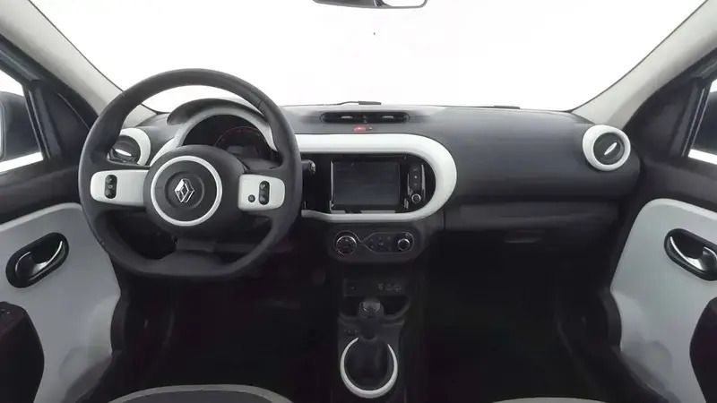 Image 3/4