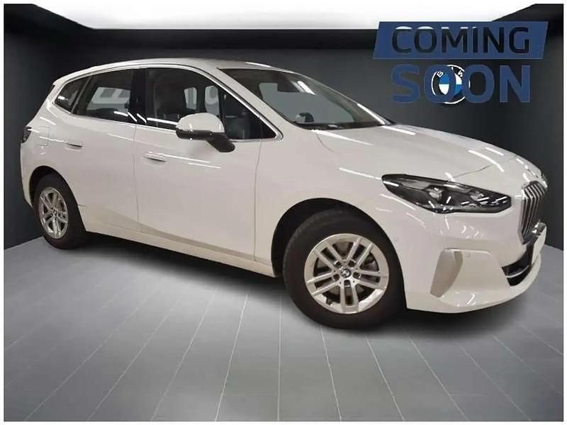 Blanc Utilisé 2023 BMW 220 Luxury Line Berline | 30 990 € (Prix juste) - Image 1/4