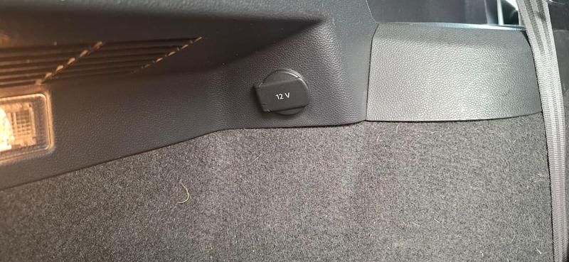 Image 3/3