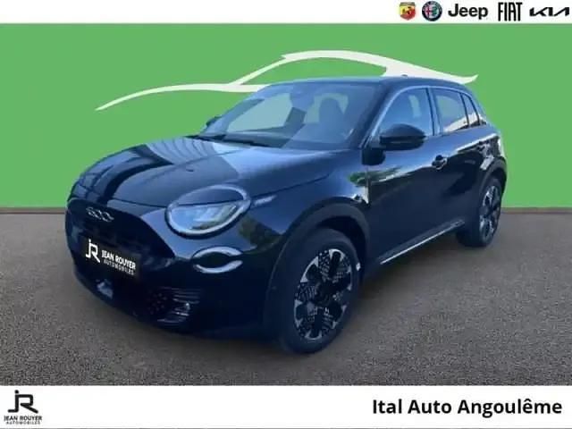 Onyx black Occasion 2025 Fiat 600 La Prima SUV | 27 499 € (Prix juste) - Image 1/4
