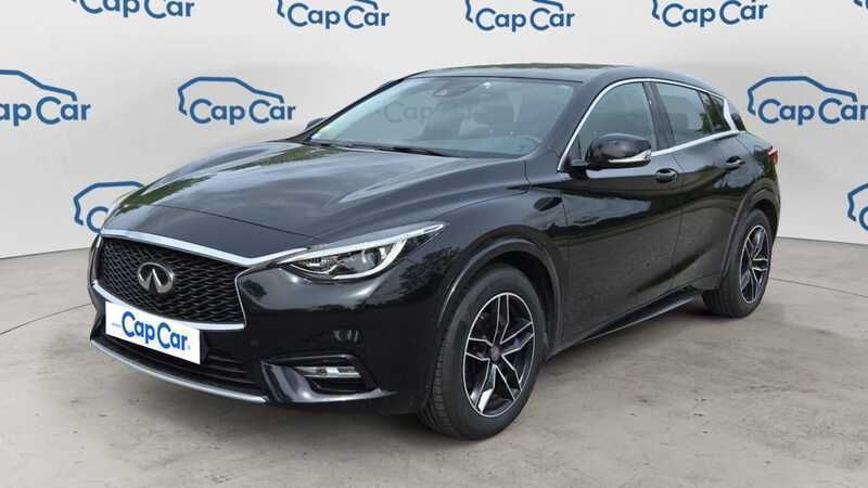 Utilisé 2017 Infiniti Q30 Premium Citadine | 12 990 € - Image 1/3