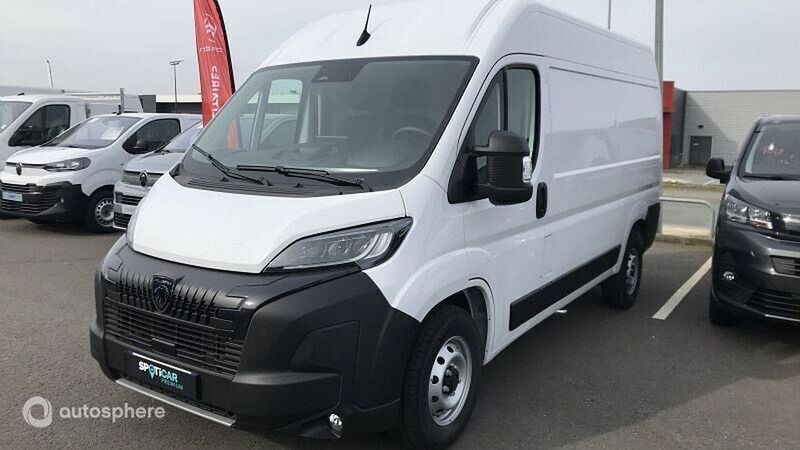 Blanc Utilisé 2024 Peugeot Boxer S Van | 39 699 € - Image 1/4