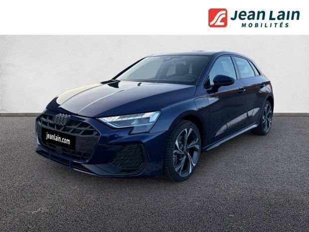 Bleu Utilisé 2025 Audi A3 e-tron S-Line Citadine | 54 825 € - Image 1/4