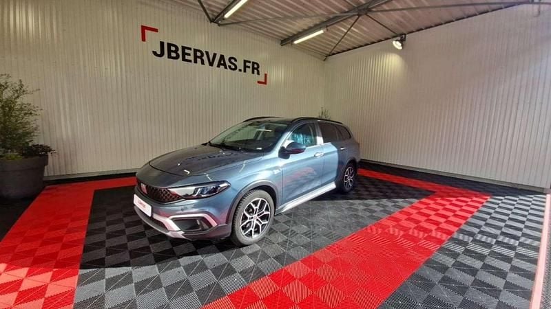 Occasion Fiat Tipo Cross 131 ch (96 kW) 2023 Bleu Break