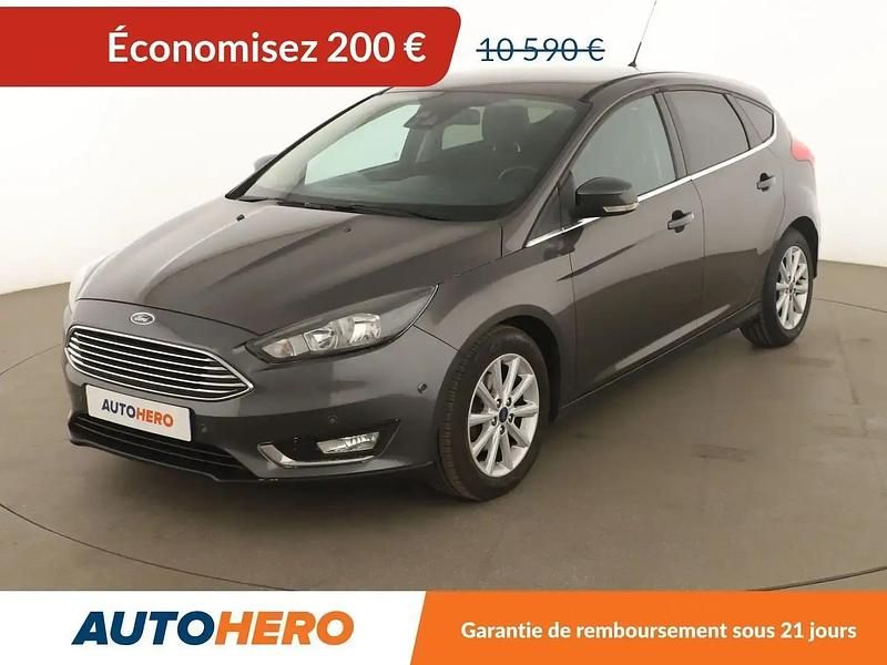 Gris Utilisé 2015 Ford Focus Titanium Berline | 10 390 € (Prix juste) - Image 1/2